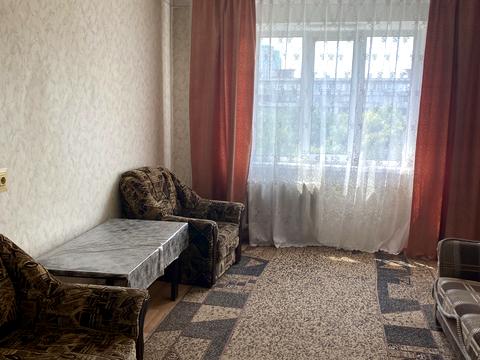 квартира за адресою Автозаводська вул., 63