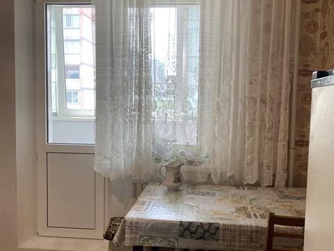 квартира за адресою Автозаводська вул., 63