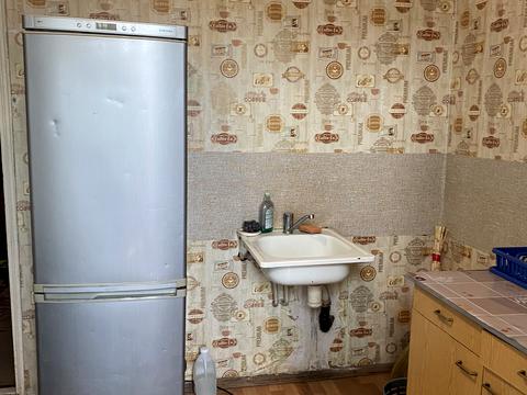 квартира за адресою Автозаводська вул., 63