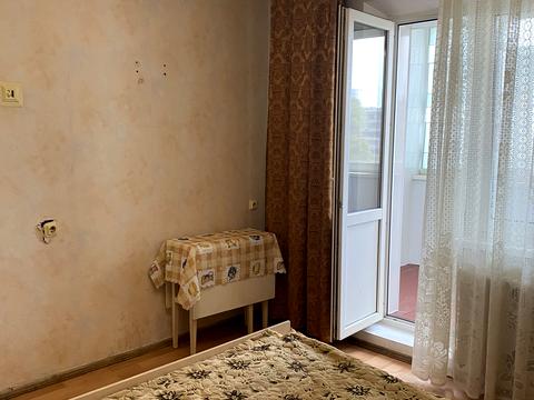 квартира за адресою Автозаводська вул., 63
