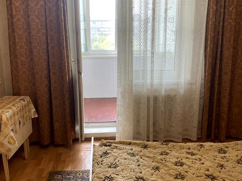 квартира за адресою Автозаводська вул., 63