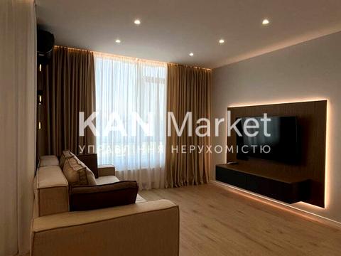 квартира по адресу Тадея Рыльского бульв., 1