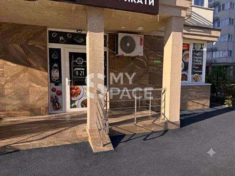 комерційна за адресою Академіка Заболотного вул., 15-Б