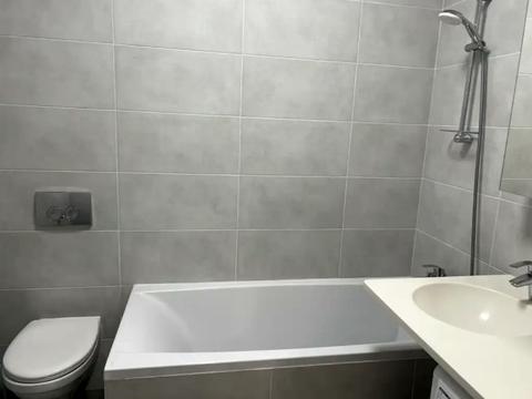 квартира за адресою Набережна Перемоги вул., 44-Л
