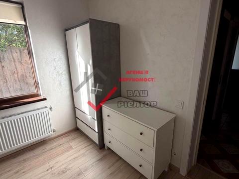 дом по адресу центральна