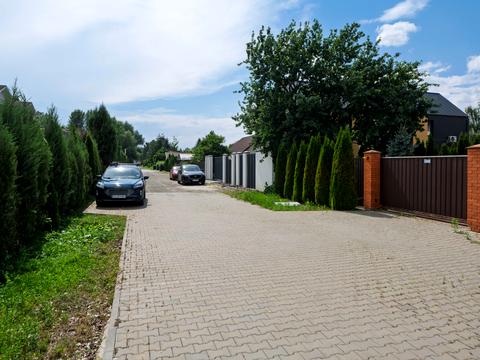 будинок за адресою Центральна вул.