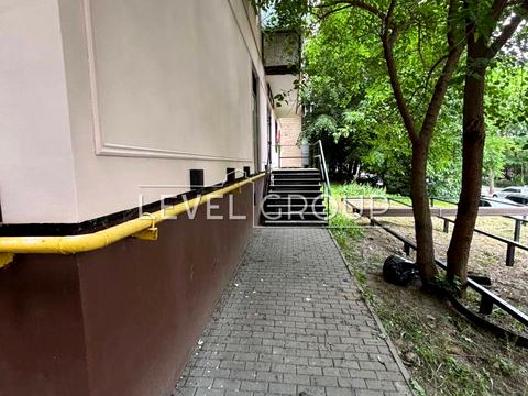 коммерческая по адресу Андрея Верхогляда ул. (Михайла Драгомирова), 6-Б