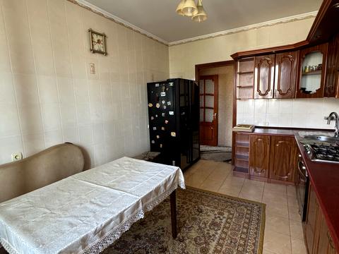 квартира за адресою Левка Лук'яненка вул. (Ватутіна), 20