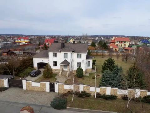 будинок за адресою Джерельна