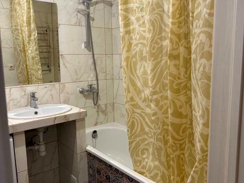 квартира по адресу Петрівська ул., 1-Б
