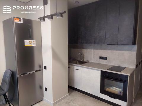 квартира за адресою Степана Бандери вул., 77-Б