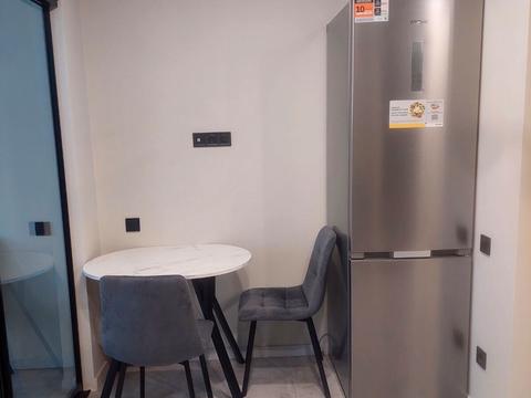 квартира за адресою Степана Бандери вул., 77-Б