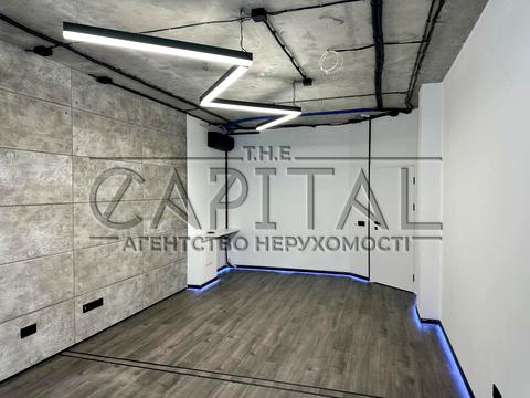 коммерческая по адресу Жилянская ул., 30-А