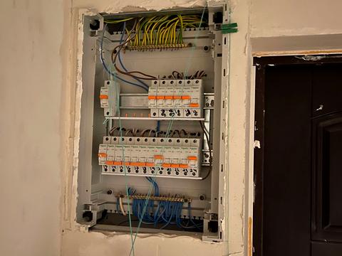 квартира за адресою Перлинна вул., 12