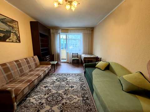 квартира за адресою Тростянецька вул., 8-Б