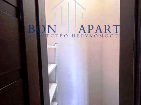 квартира за адресою Сім'ї Кульженків вул. (Петра Дегтяренка), 21