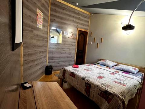 квартира за адресою Лазнева вул., 8