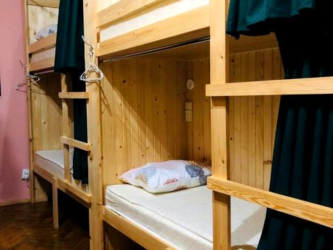 квартира за адресою Лазнева вул., 8