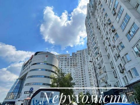 квартира по адресу Миколы Бажана просп., 14