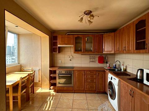 квартира за адресою Здолбунівська вул., 5