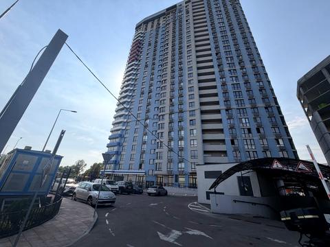 квартира за адресою Дніпровська набережна вул., 17-К