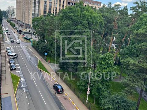 комерційна за адресою Соборна вул., 151