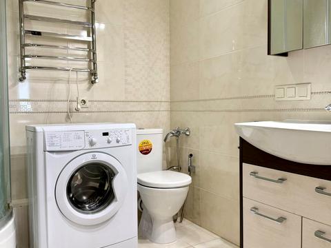 квартира за адресою Драгоманова вул., 40-З