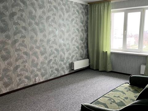 квартира за адресою Академіка Єфремова вул. (Командарма Уборевича), 25