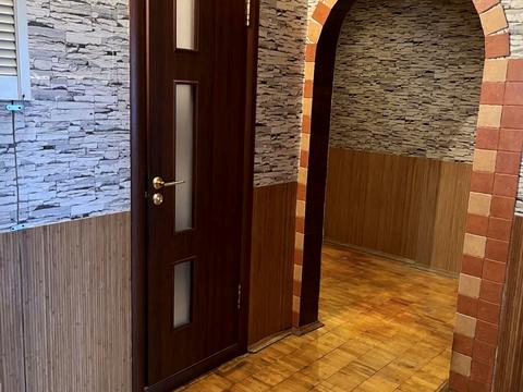 квартира за адресою Академіка Єфремова вул. (Командарма Уборевича), 25