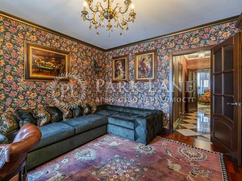 квартира за адресою Золотоустівська вул., 10-12
