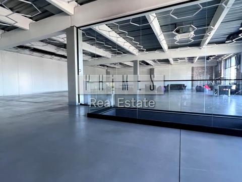 комерційна за адресою Кільцева дорога вул., 5