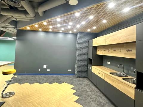 комерційна за адресою Ярославська вул., 58