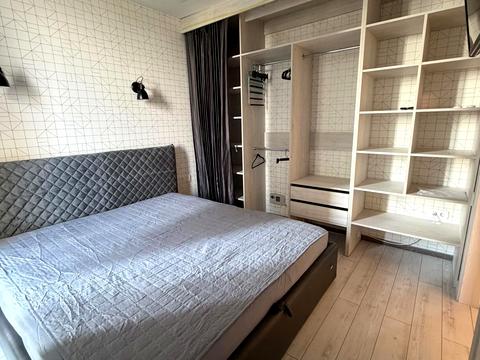 квартира за адресою Зарічна вул., 4к1