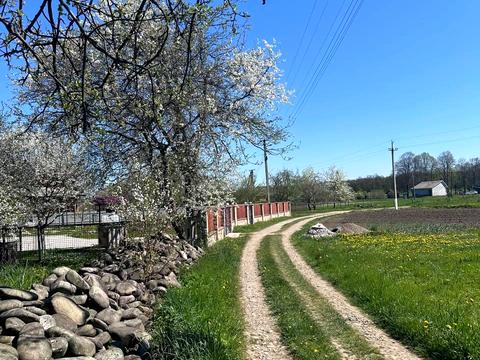 участок по адресу Хмельницького, 36