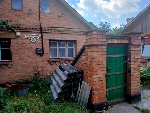 будинок за адресою Петра Дорошенка вул., 2