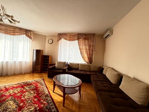квартира по адресу Александра Конисского ул., 52-58
