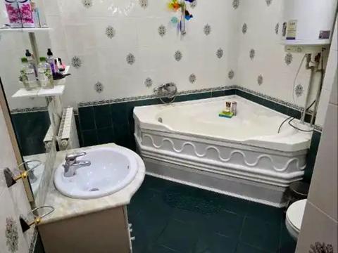 квартира за адресою Братів Горобців вул. (Дмитра Кедріна), 66