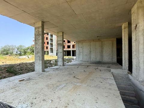 комерційна за адресою Пилипа Орлика вул., (Будинок 1)