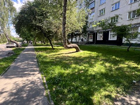 коммерческая по адресу Владимира Великого ул. (Энгельса), 4
