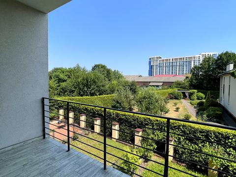 комерційна за адресою Володимира Янева вул., 8
