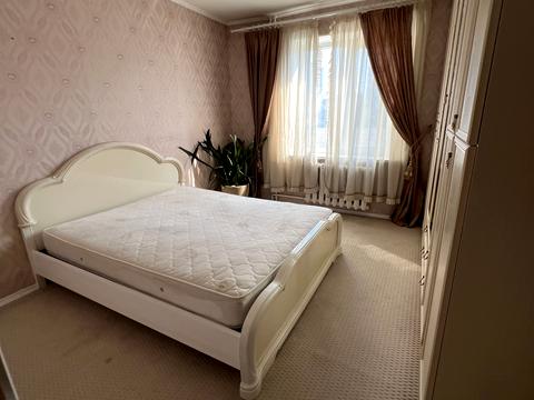 квартира за адресою Генерала Генадія Воробйова вул. (Курська), 13-Б