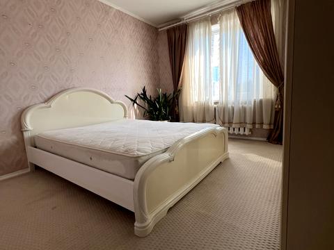 квартира за адресою Генерала Генадія Воробйова вул. (Курська), 13-Б