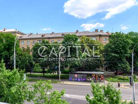 коммерческая по адресу Князей Острожских ул. (Московська), 46/2