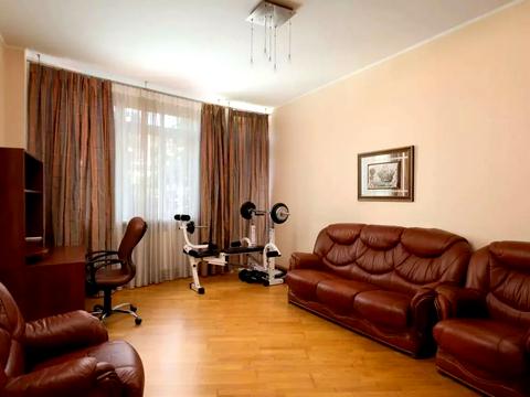 квартира за адресою Олександра Кониського вул., 28А-30А