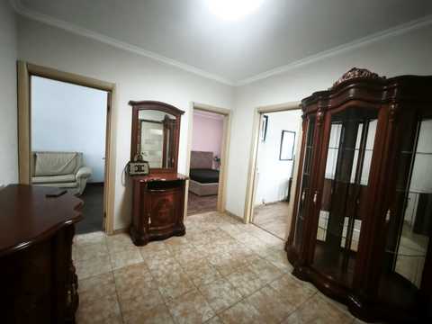 квартира по адресу Киев, Милославская ул., 3