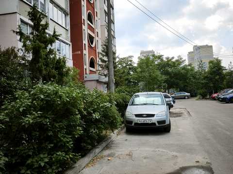 квартира по адресу Киев, Милославская ул., 3