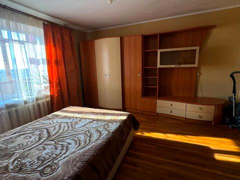 квартира за адресою смт. Слобожанське, Будівельників вул. (Фрунзе), 28