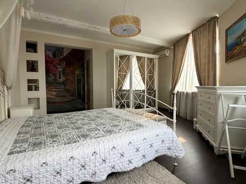 квартира за адресою Київ, Олени Пчілки вул., 2