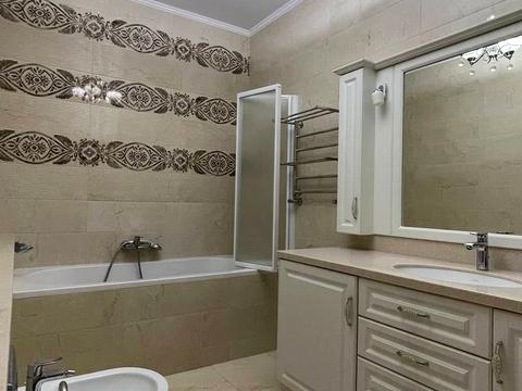 квартира за адресою Антоновича вул. (Горького), 72