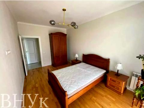 квартира за адресою Університетська вул., 25